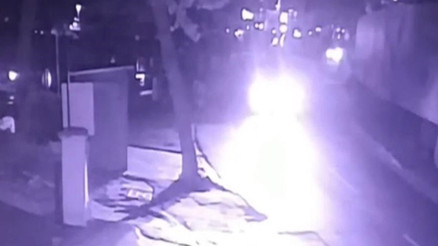 Sarıyerde yolun çöktüğü anlar kamerada