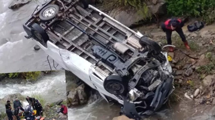 Hakkari’de minibüs dereye devrildi: 2 ölü, 3 yaralı