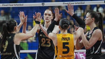 Vakıfbank, Şampiyonlar Liginde yarı finalde takıldı
