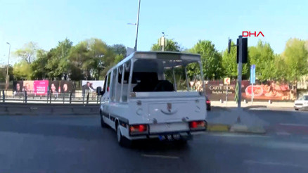 Sırrı Süreyya Önderin cenazesi hastaneden alındı