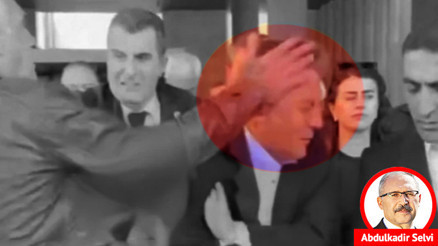 O yumruk demokrasiye atıldı