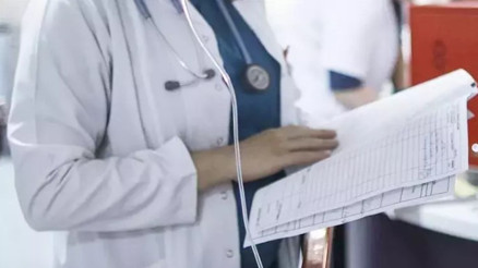 Aile hekimliklerinde ikamete dayalı yeni uygulama başlıyor Aile hekimliklerinde ikamete dayalı yeni uygulama başlıyor