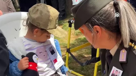 Şehit İstihkam Uzman Çavuş Önder Özen, son yolculuğuna uğurlandı