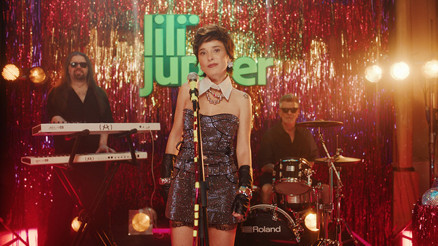 Synth-pop Dünyasına Yolculuk: Lili Jüpiter’den İlk Single “Kaç Bana Kaç”