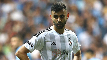 Beşiktaşın eski futbolcusu Ghezzal: Derbi kazanan şampiyon da olmalı