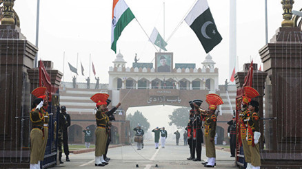 İki nükleer güç karşı karşıya Hangi ülke askeri açıdan daha üstün Hindistan ve Pakistan askeri güç karşılaştırması