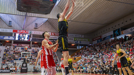 Basketbol Şampiyonlar Liginin en başarılı ekibi: La Laguna Tenerife