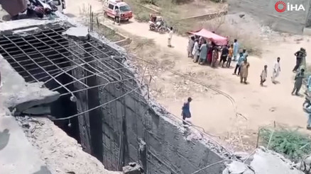 Hindistandan Pakistana İHAlı saldırı: 1 ölü, 4 yaralı