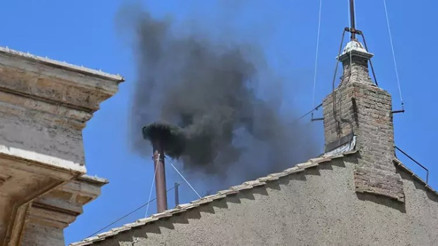 Katolik Kilisesi’nde papalık seçim süreci