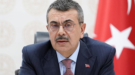 Bakan Tekin: Değişen yeni dünyada eğitim dönüştü