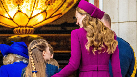 Annesi onu kendi suretinde yetiştiriyor… Bir gün kraliyetin gördüğü en güçlü prenses olacak