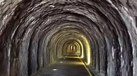 Antalya’da 5 yıldızlı iki otelden falezlere gizli tünel Antalya’da 5 yıldızlı iki otelden falezlere gizli tünel