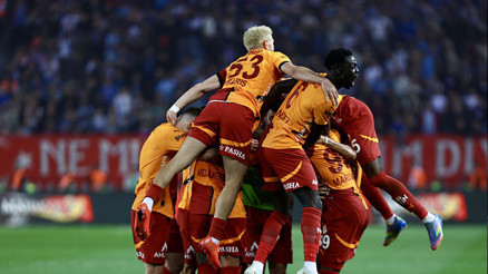 Galatasaray ikinci yarıdaki futboluyla kazandı
