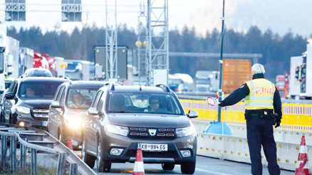 Almanya kapıları kapattı