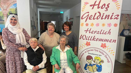 Elleri öpülesi kalplere çok anlamlı etkinlik