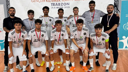 Futsalda Seyit Ateş Lisesi Türkiye Şampiyonu