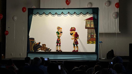 Stockholm’de özel Karagöz-Hacivat gösterisi