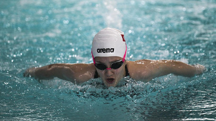 Üç yılda 72 madalya kazanan para yüzücü Zeynepin hedefi milli takıma seçilmek