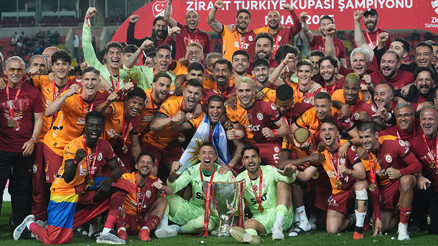 Galatasaray, Türkiye Kupasında 5 sezonluk şampiyonluk hasretini dindirdi