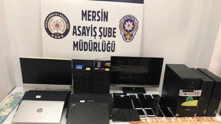 Türkiye’de çağrı merkezi kurup Almanları dolandırmışlar