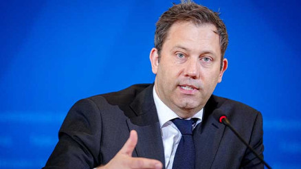 Yeni hükümete kötü haber: Vergi gelirleri düşecek