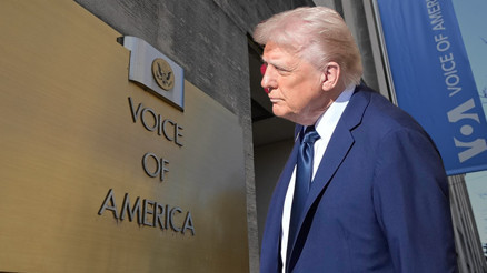 Trump, Amerikanın Sesini kıstı