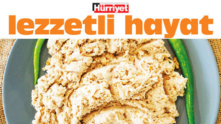 Çerkes gelinin tavuğu: Sofrada tarih, tavada gerilim Çerkes gelinin tavuğu: Sofrada tarih, tavada gerilim