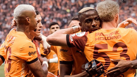 Son Dakika: Süper Ligde 25. kez şampiyon Galatasaray 5. yıldızı taktı