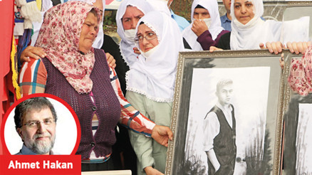 Bir daha yazıyorum: Bak bu şehit annesi mırın kırın etmiyor