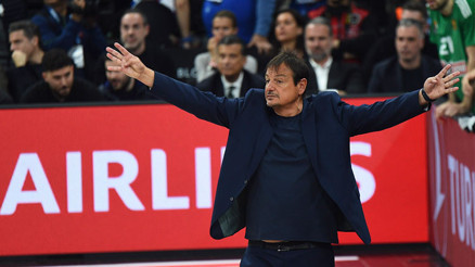 Panathinaikos 8. şampiyonluğun peşinde