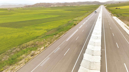 Melodili yol uygulaması ilk kez hayata geçirildi... Direksiyon başında konser