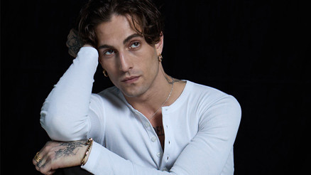 Ünlü İtalyan Şarkıcı Damiano Davidin İlk Solo Albümü Funny Little Fears