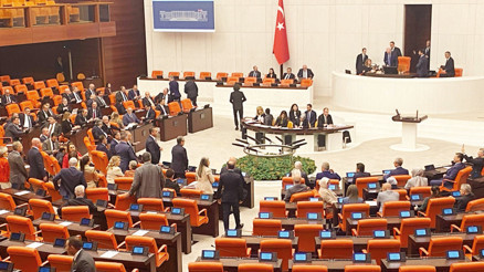 HSK’ya 5 yeni üye