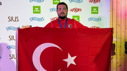 Mili atıcı Muhammet Seyhun Kaya bronz madalya kazandı
