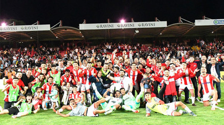 Balıkesirspor şampiyonluk için sahada