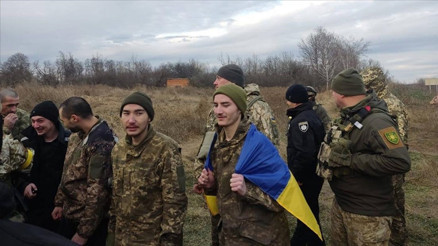 Son dakika... Trump duyurdu: Az önce tamamlandı Rusya ve Ukrayna arasındaki en büyük esir takası