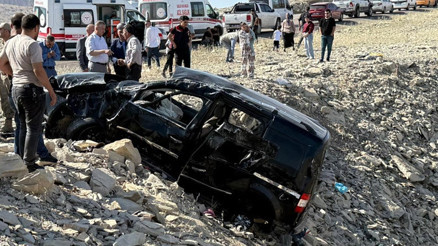 Şırnakta feci kaza Araç şarampole devrildi: Aynı aileden 3 can kaybı, 3 yaralı