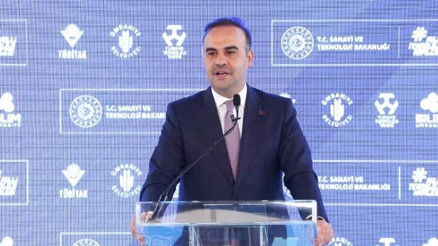 Bakan Kacır: Yeni Aziz Sancarlar bu merkezde yetişecek