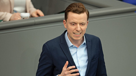 SPD vekiller, İsrail’e silah satışının sonlanmasını istedi