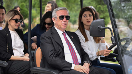 Mansur Yavaş, Atatürk Çocukları ve Doğal Yaşam Parkını tanıttı
