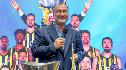 Murat Ülker, Fenerbahçeye olan sevgisini anlattı: Bu bir sevda değil, sevdanın da ötesinde