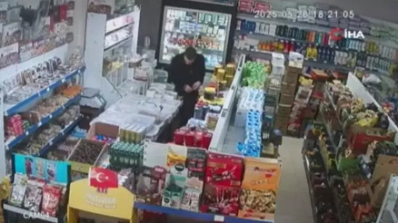 Uyuşturucuyu poşete koyup markete sakladı, polis ekiplerine yakalandı