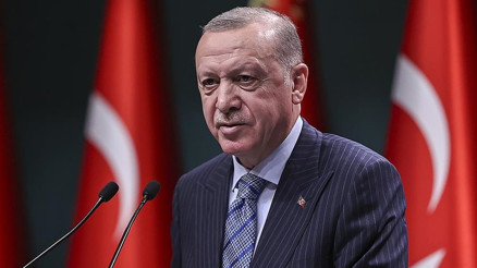 Cumhurbaşkanı Erdoğan, Temel Karamollaoğlundan 70 bin lira manevi tazminat kazandı