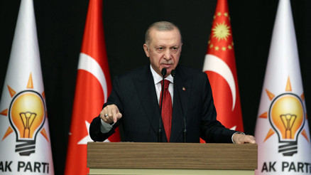 Cumhurbaşkanı Erdoğandan yeni anayasa mesajı: Dün 10 arkadaşımızı görevlendirdim Cumhurbaşkanı Erdoğandan yeni anayasa mesajı: Dün 10 arkadaşımızı görevlendirdim