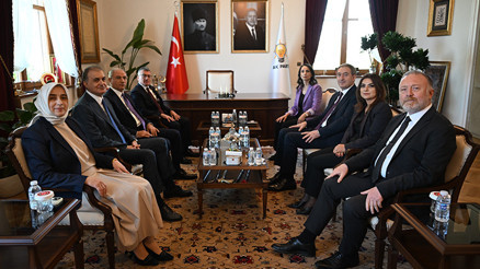DEM Parti - AK Partiyi ziyaret etti DEM Parti - AK Partiyi ziyaret etti