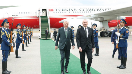 Türkiye-Azerbaycan-Pakistan Kalkınma Yolu’nda Laçın buluşması