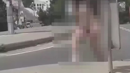 Başakşehir’de sokakta çırılçıplak yürüdü