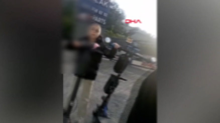 Skuter sürücüsüyle motosikletli arasında biber gazlı Yol verme kavgası