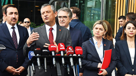 Özel’den ara zam çağrısı: Siyaseti bir kenara bırakalım