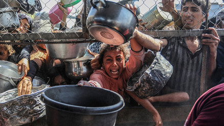 Gazzede gıda krizi büyüyor: Han Yunustan gelen görüntüler yürek burktu Gazzede gıda krizi büyüyor: Han Yunustan gelen görüntüler yürek burktu